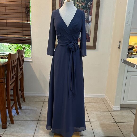 NWT JJ’s HOUSE Stormy Faux Wrap Tie Front Dress/Gown Size 10 - Picture 5 of 11